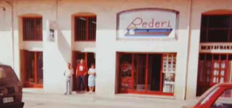 Antiga façana de Rederi a Ripoll durant els primers anys